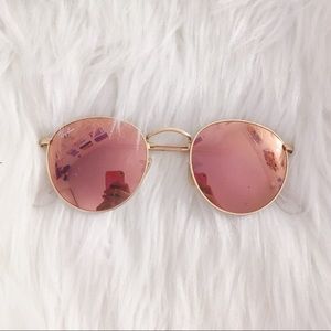 Rose Gold Ray-Ban Mirrored Round Sunglasses